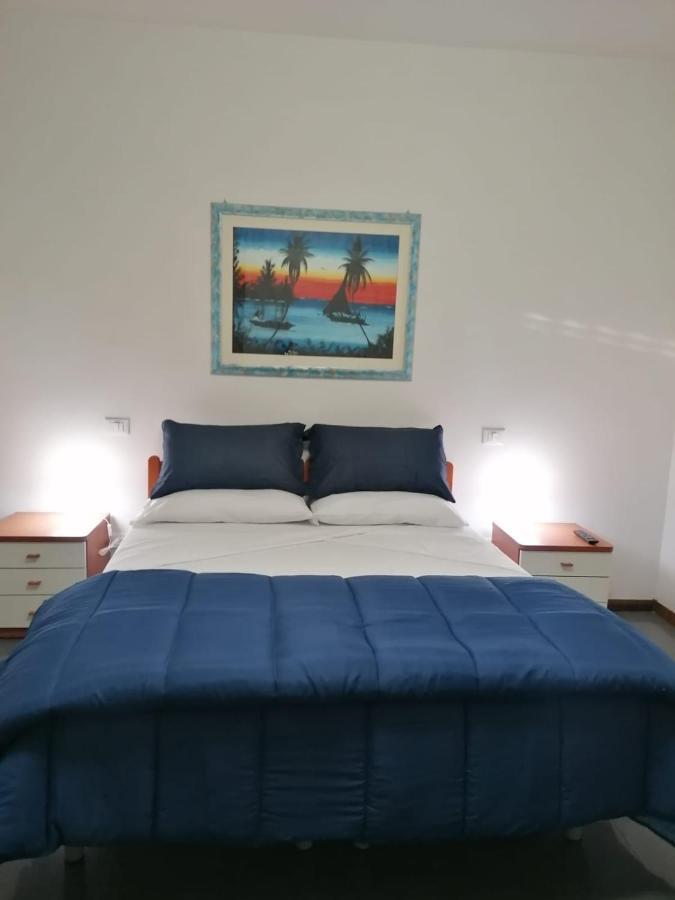 Le Residenze Del Giglio Hotel Cagliari Bagian luar foto