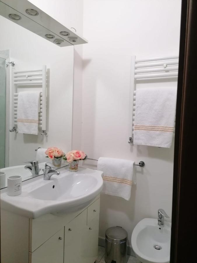 Le Residenze Del Giglio Hotel Cagliari Bagian luar foto