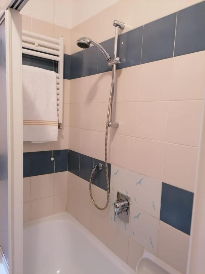 Le Residenze Del Giglio Hotel Cagliari Bagian luar foto